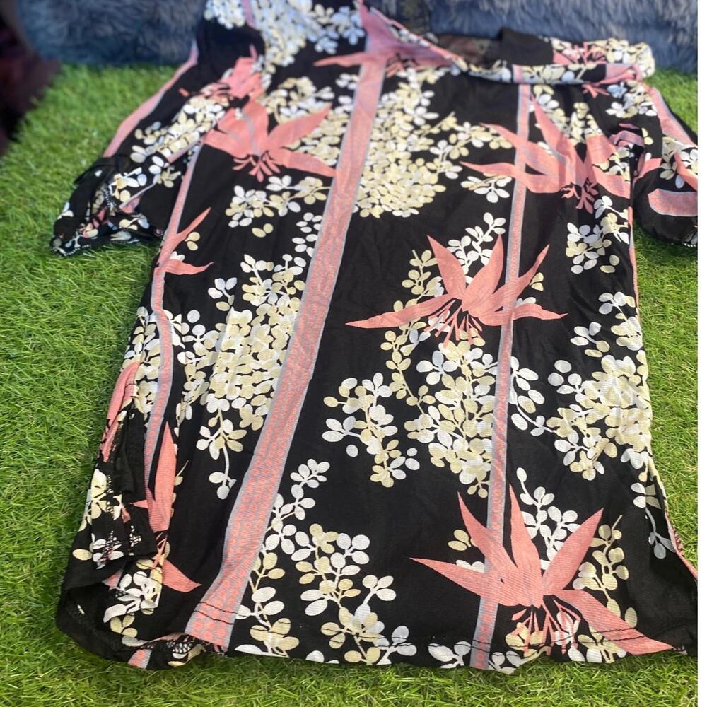Womes Top Size Medium Fairy Whimsy Floral Pink Embellished Y2K - Picture 2 of 10